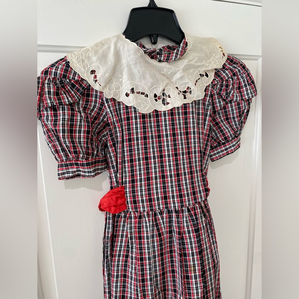 MouseFeathers striped checkered with tie on back eyelet collar puff sleeve dress